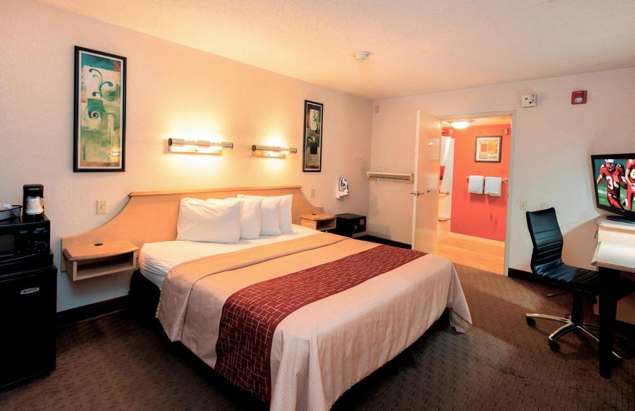 Red Roof Inn San Antonio Airport Exterior foto